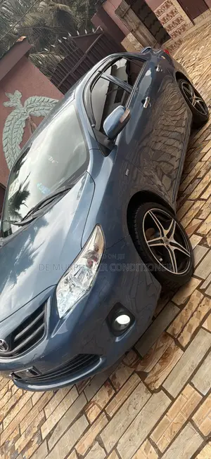 Toyota Corolla S Special Edition 4dr Sedan (1.8L 4cyl 4A) 2013 Blue