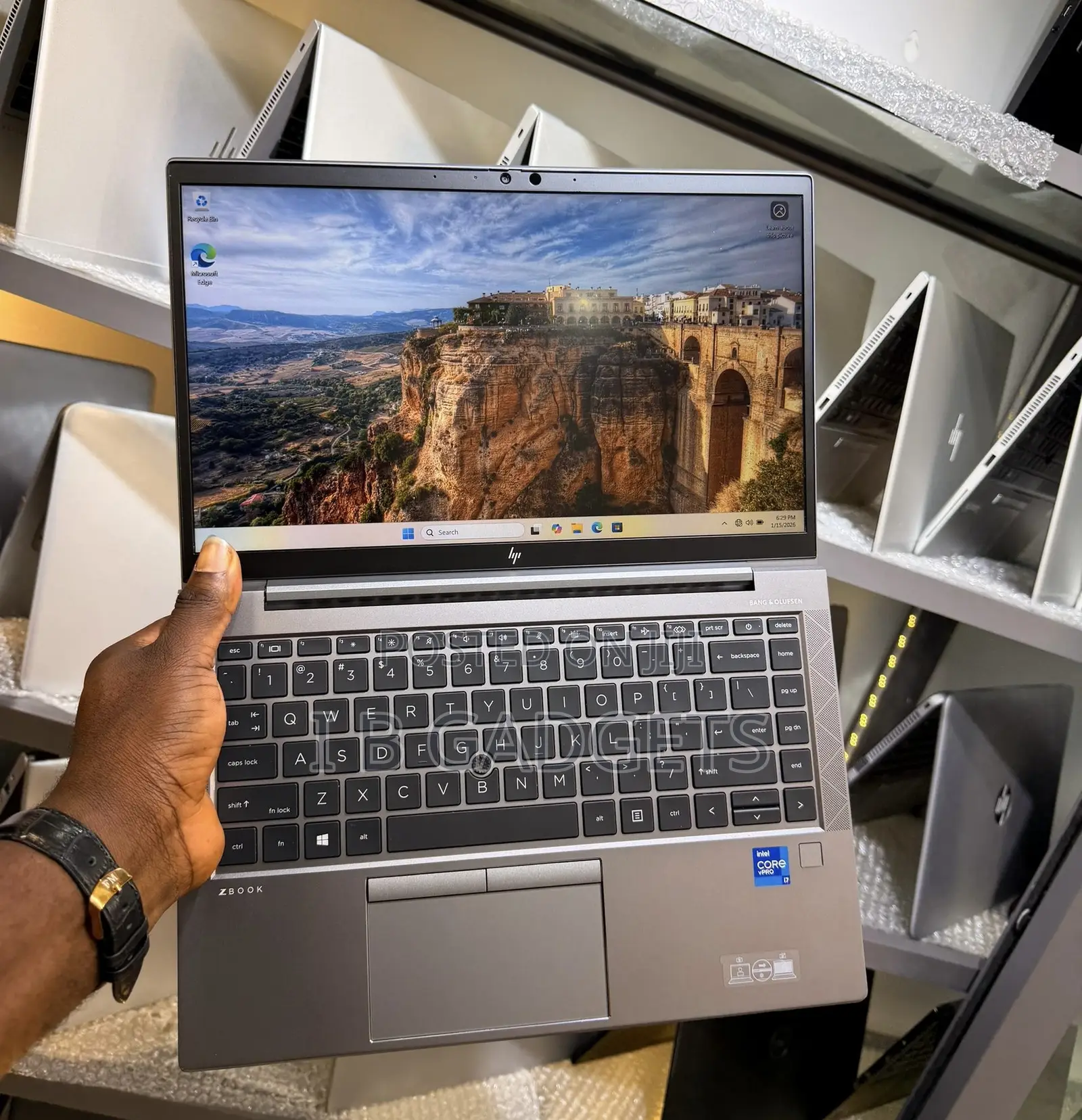 Laptop HP ZBook Firefly 14 G7 16GB Intel Core i7 SSD 256GB