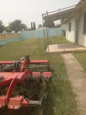 7bdrm House in Tema Community 11 for rent