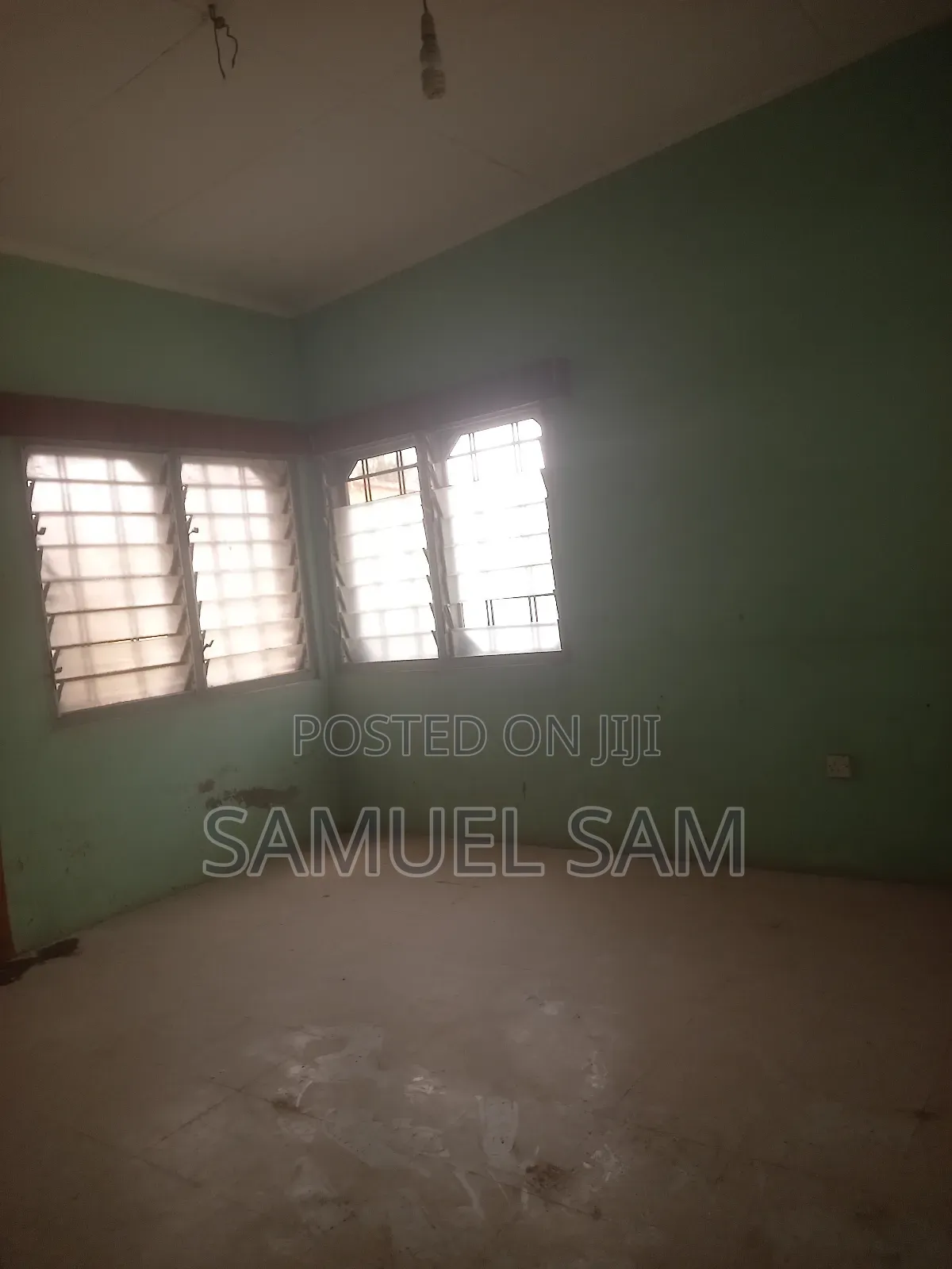 7bdrm House in Tema Community 11 for rent