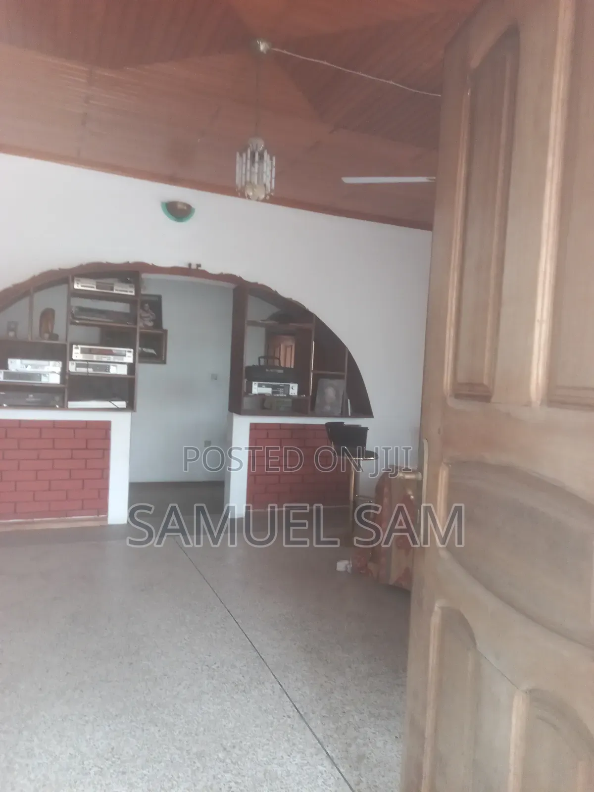 7bdrm House in Tema Community 11 for rent