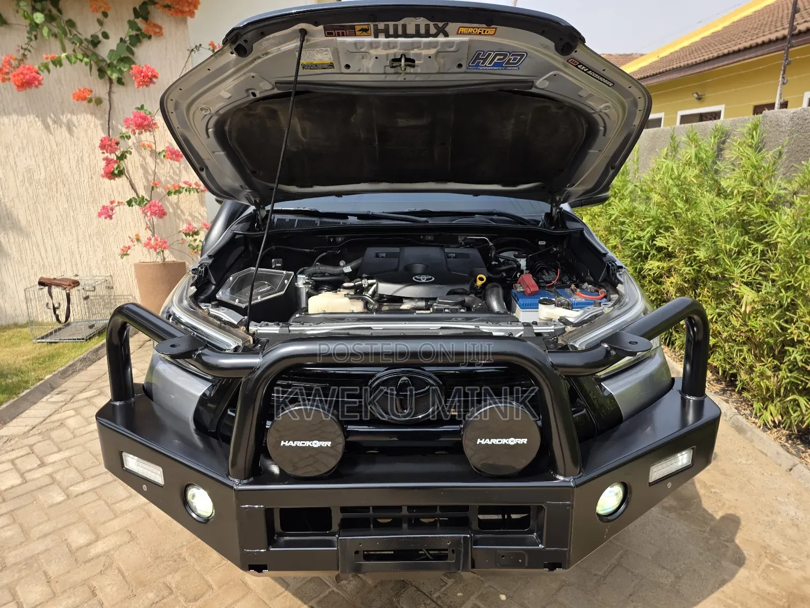 Toyota Hilux 2022 Silver