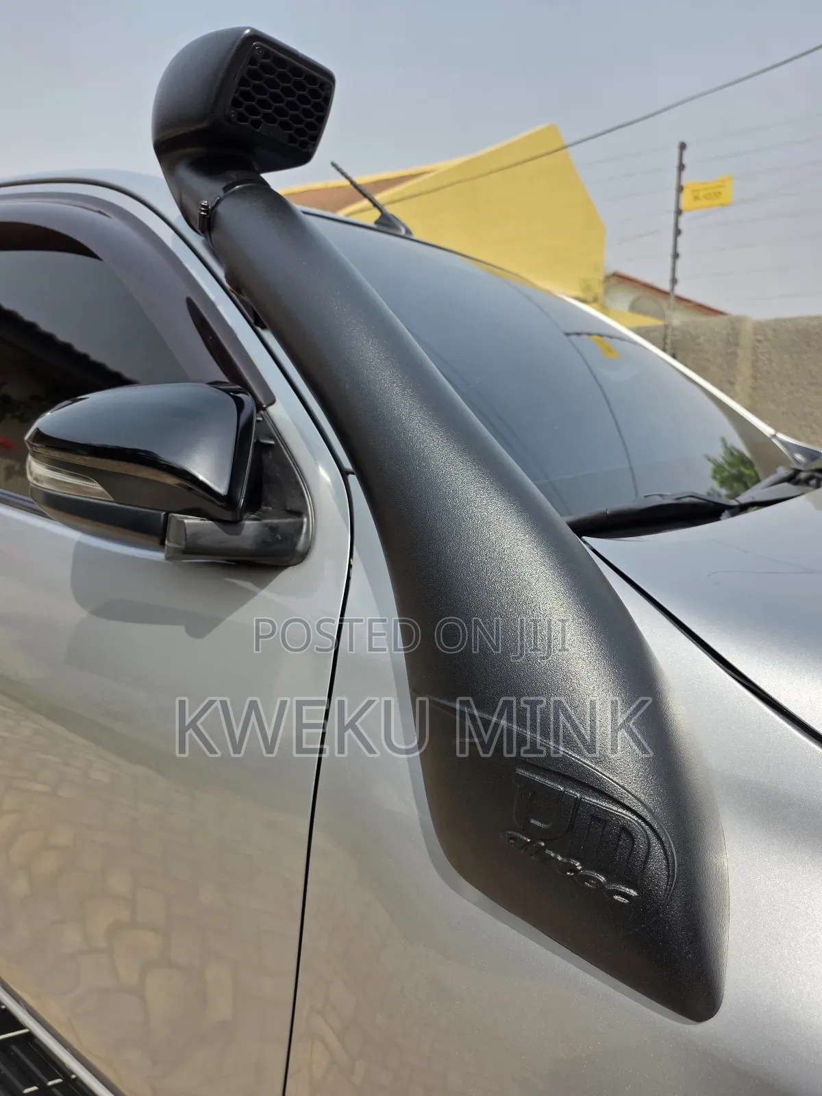 Toyota Hilux 2022 Silver
