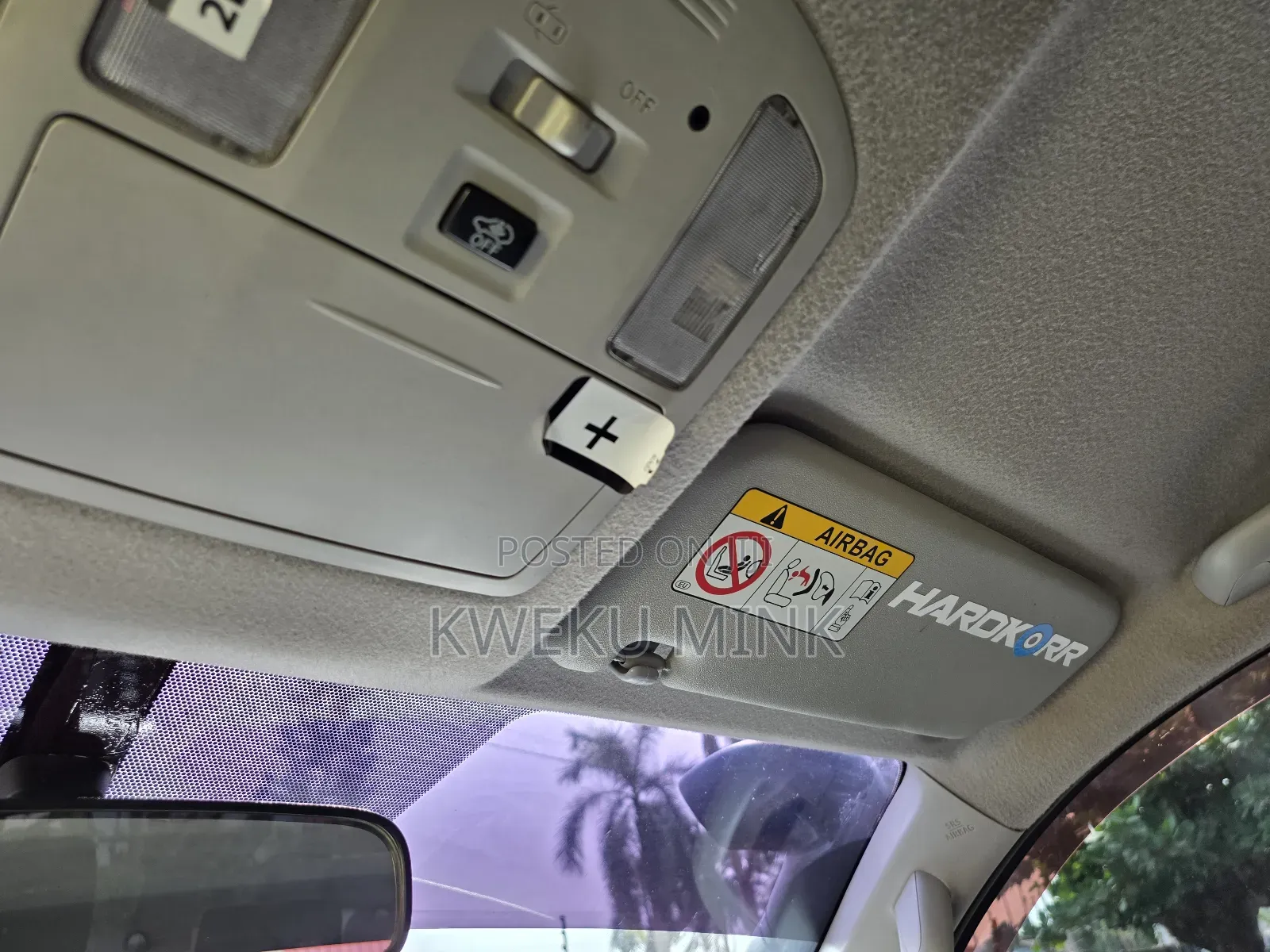 Toyota Hilux 2022 Silver
