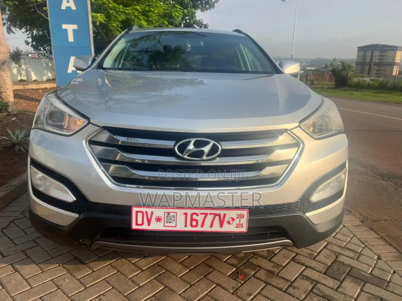 Hyundai Santa Fe SE AWD 2016 Silver