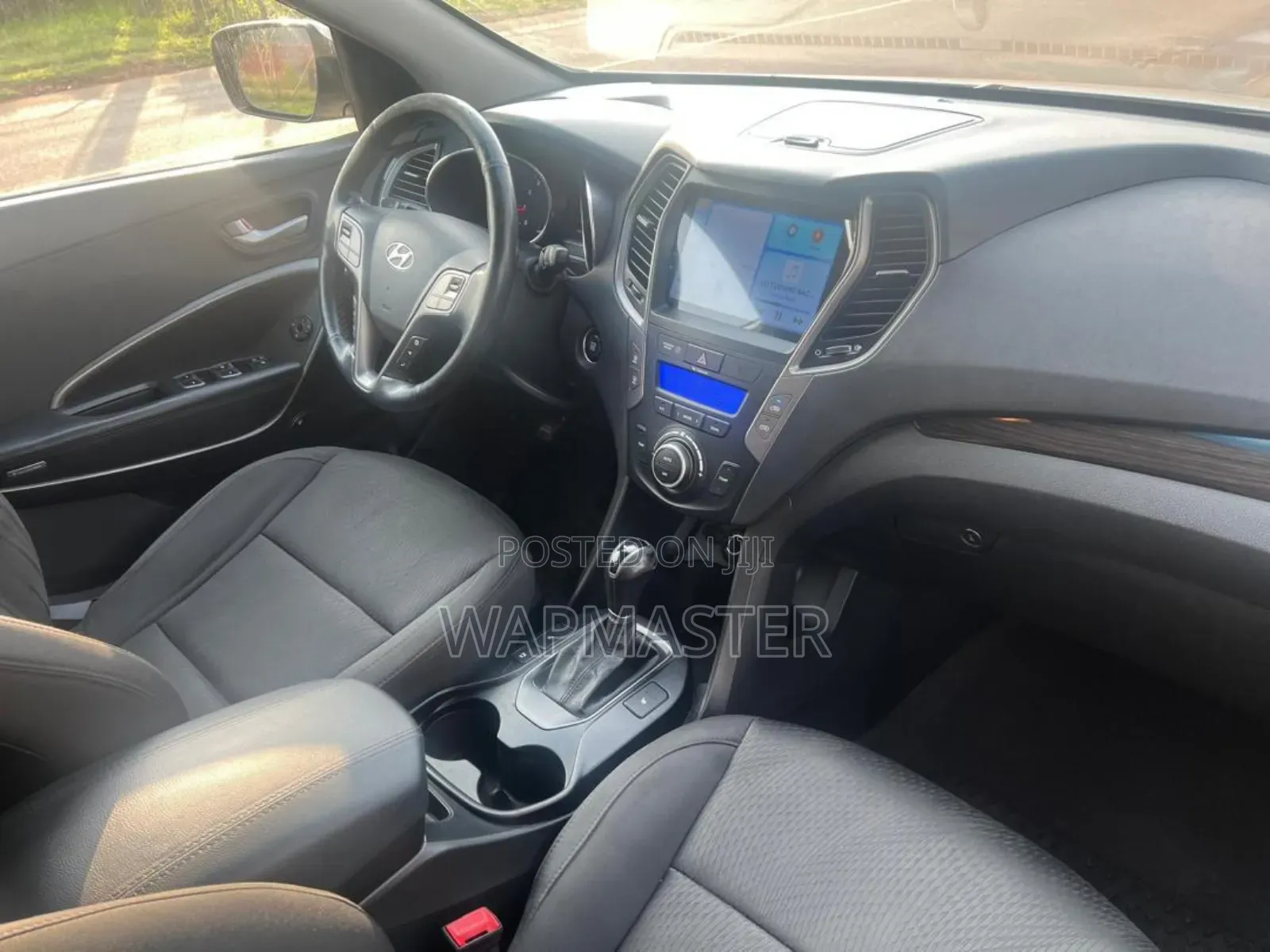 Hyundai Santa Fe SE AWD 2016 Silver