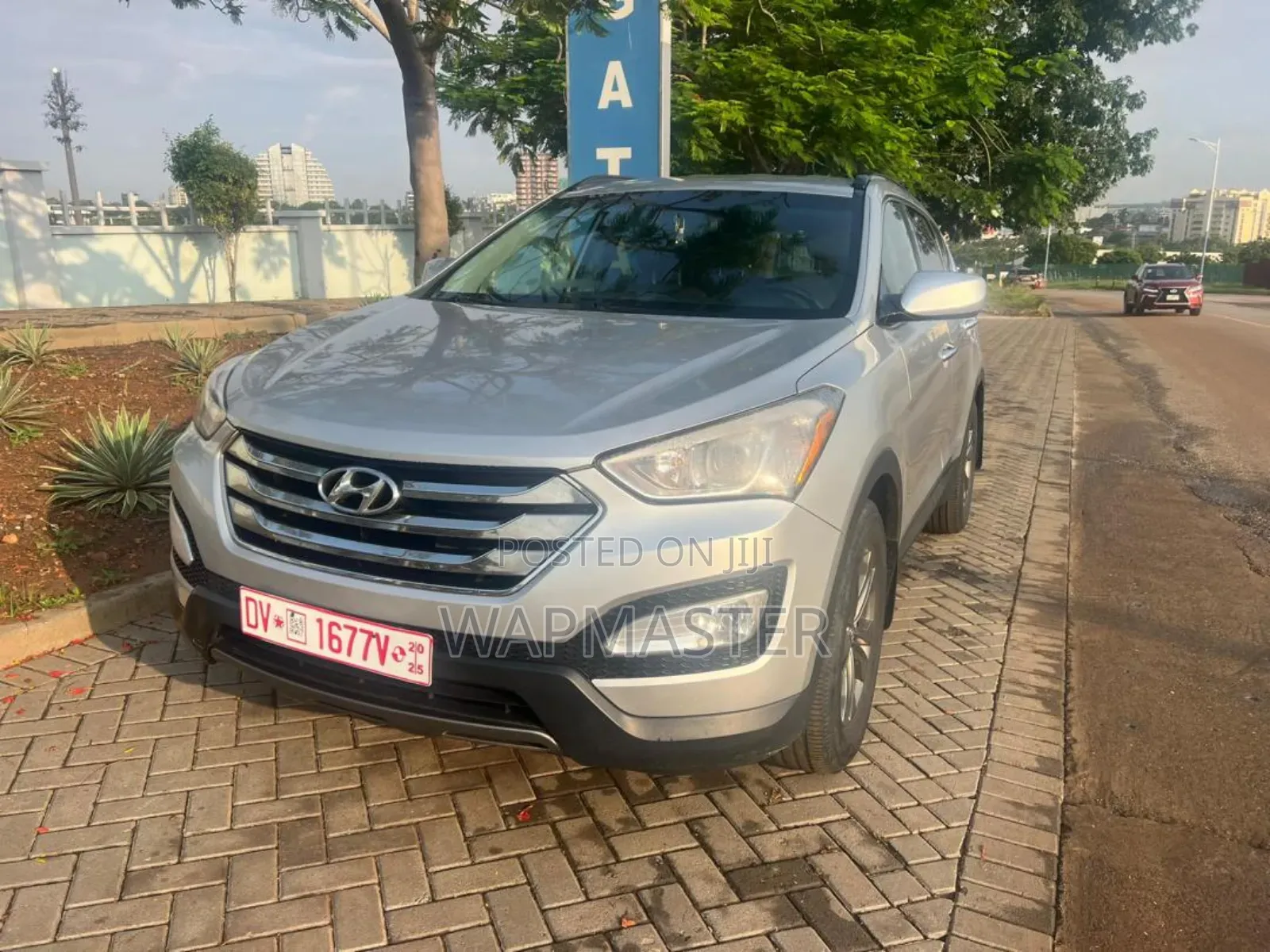 Hyundai Santa Fe SE AWD 2016 Silver