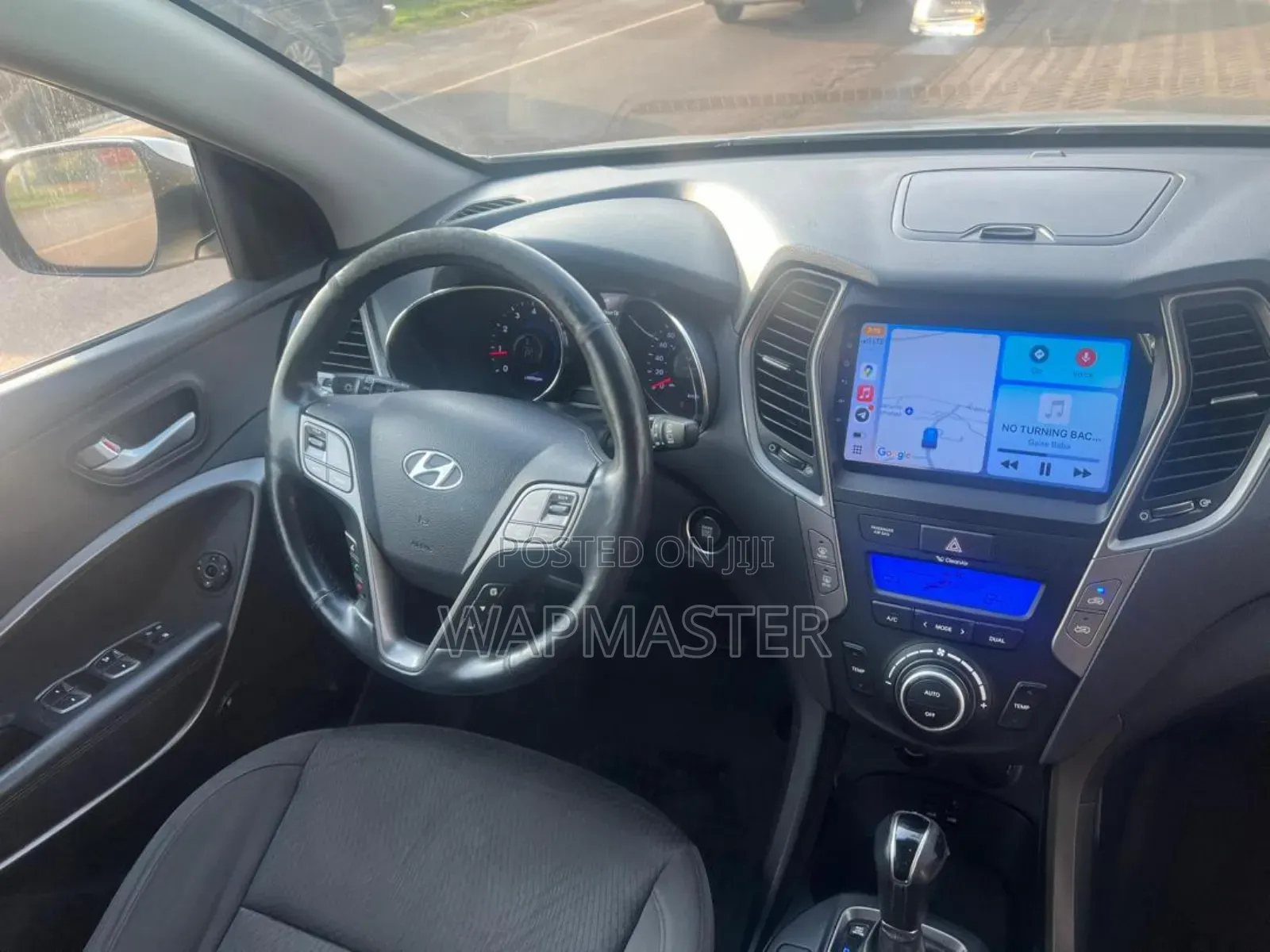 Hyundai Santa Fe SE AWD 2016 Silver