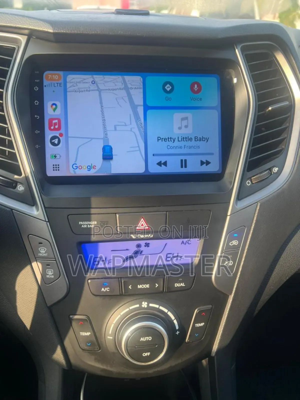 Hyundai Santa Fe SE AWD 2016 Silver