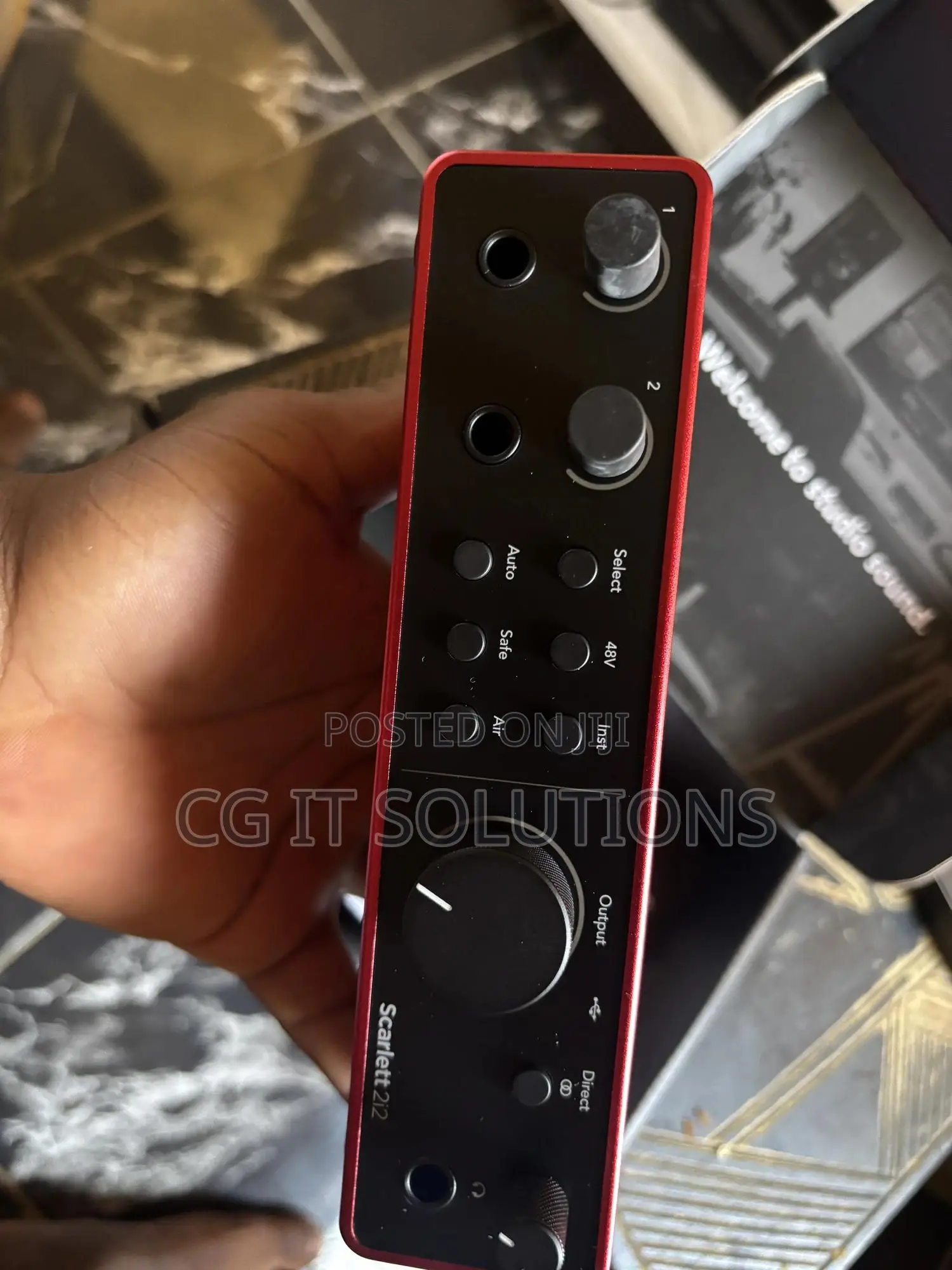 Focusrite Scarlet 2i2 4th Generation