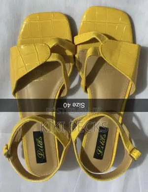 Ladies Mini Heel Sandals
