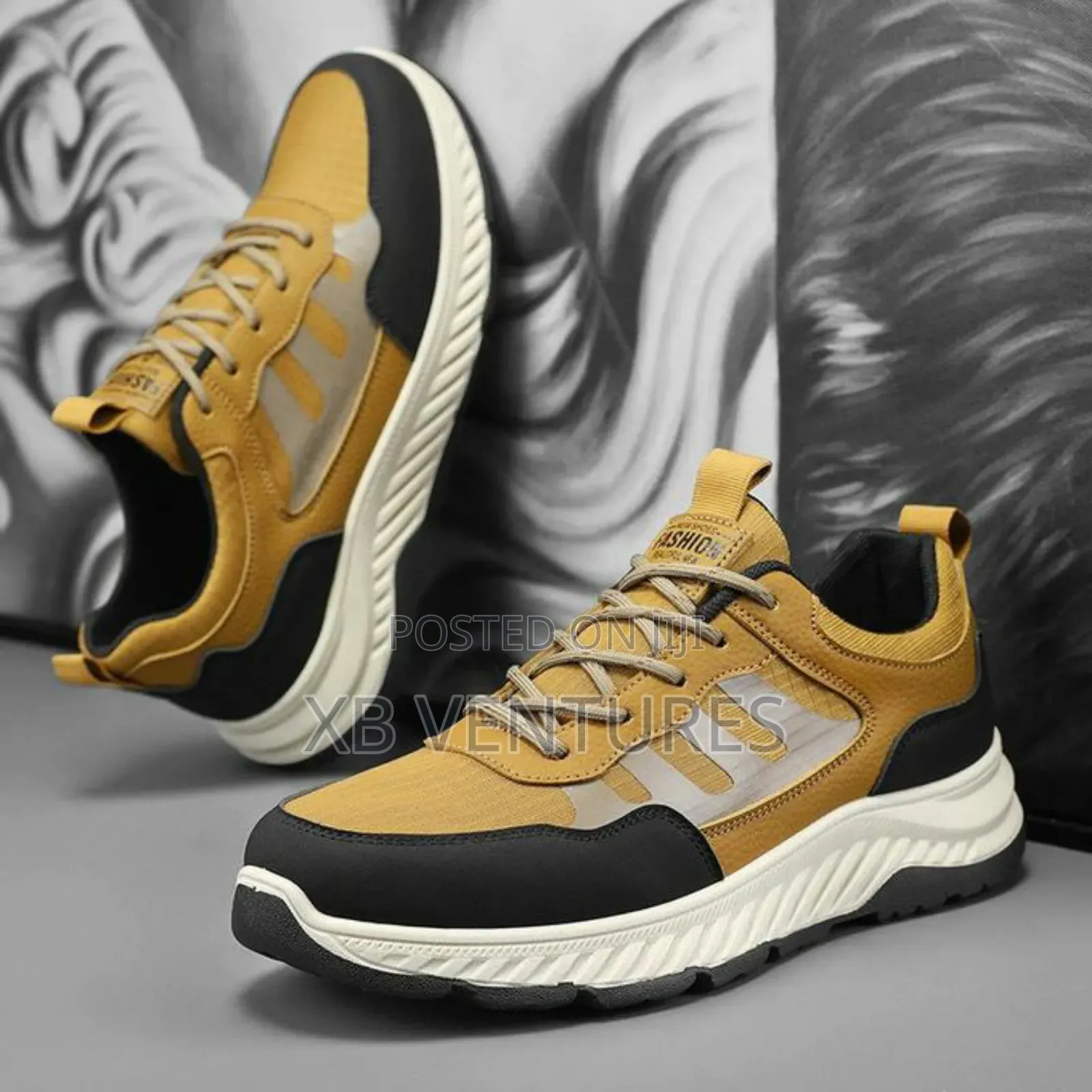 Men's
Running Shoes
-Yellow Black