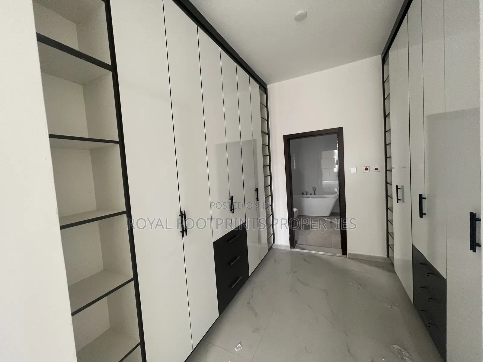 4bdrm House in Royal Footprints, Ashaley Botwe for sale