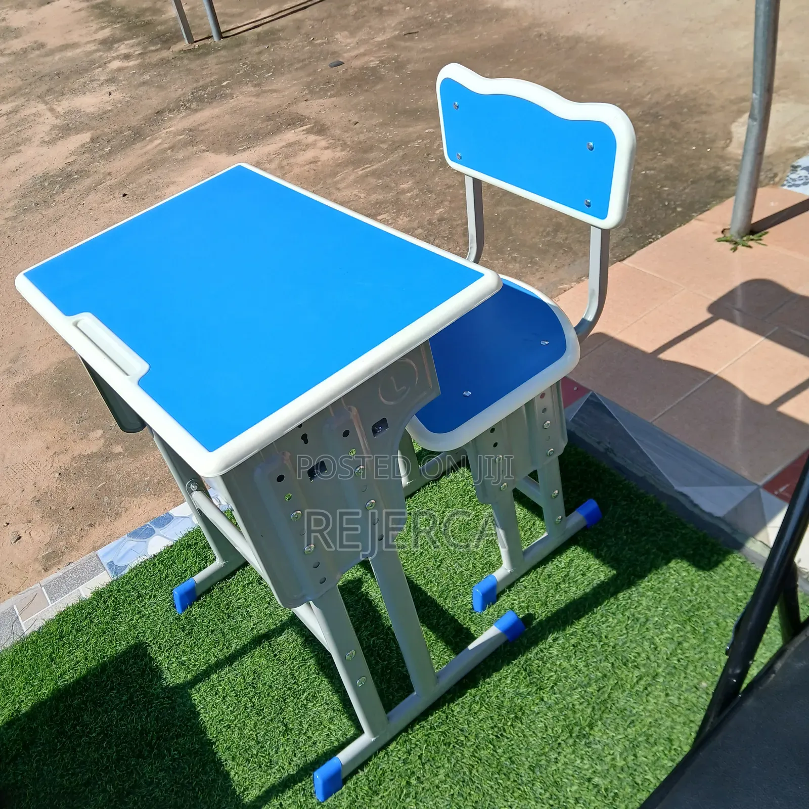 Students Study Table and Chair