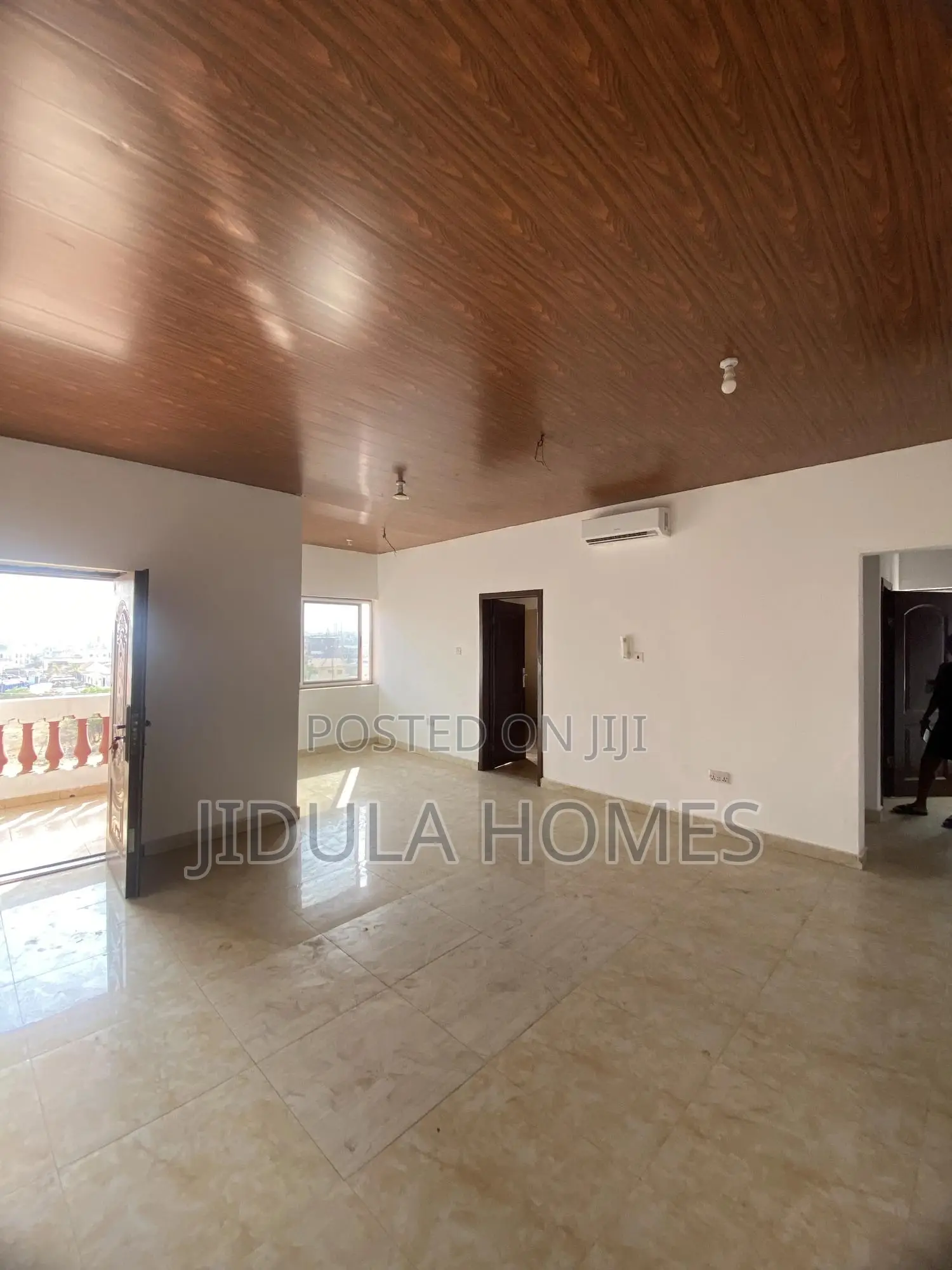2bdrm Apartment in Botwe Nanakrom, School Junction for rent