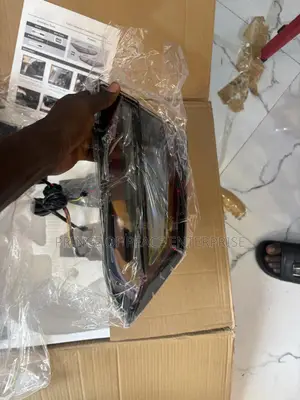 Toyota Camry 2018 2019 2020 Complete Spec Led Dark Taillight