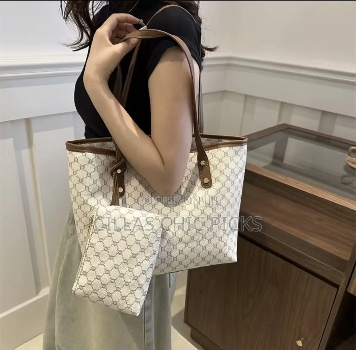 Tote Bags for Ladies Available in All Colors as Seen