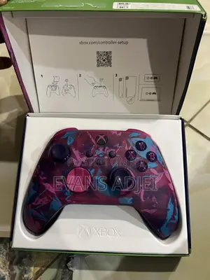 Slightly Used In Box Xbox Series X Controller