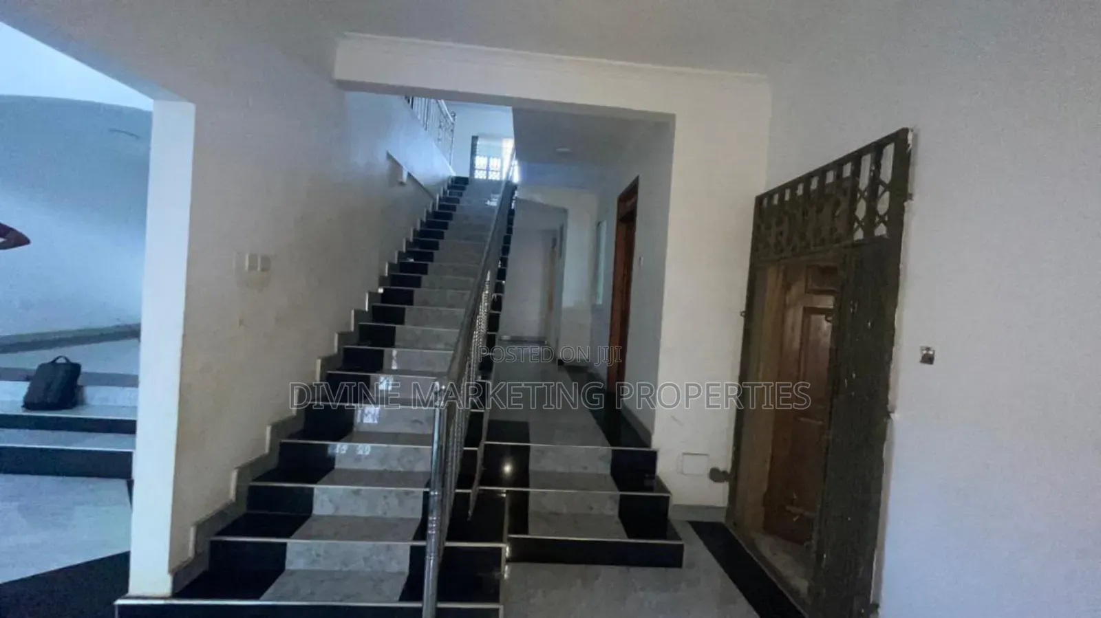 4bdrm House in Afienya, Tema Metropolitan for sale