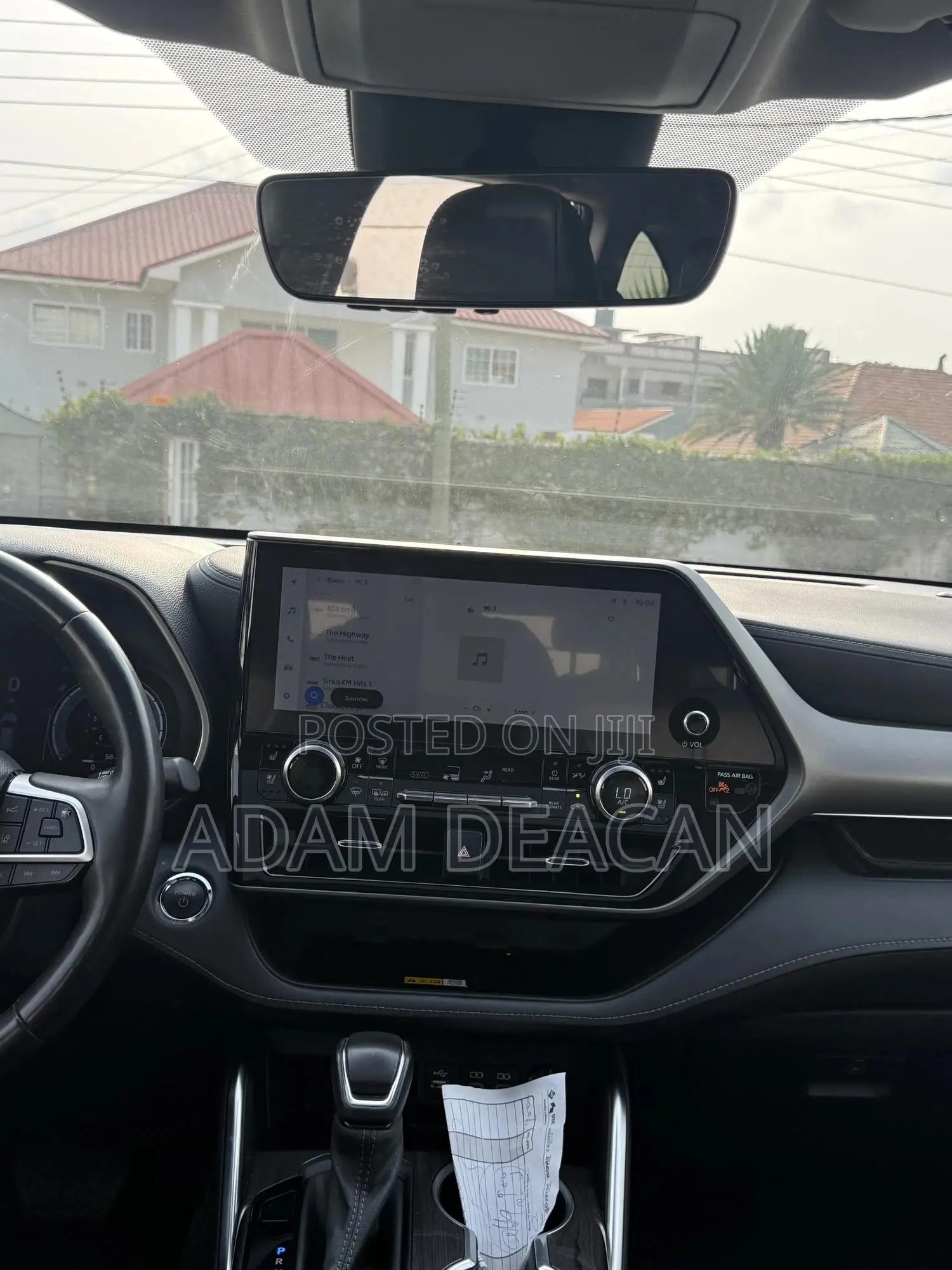 Toyota Highlander Hybrid 2023