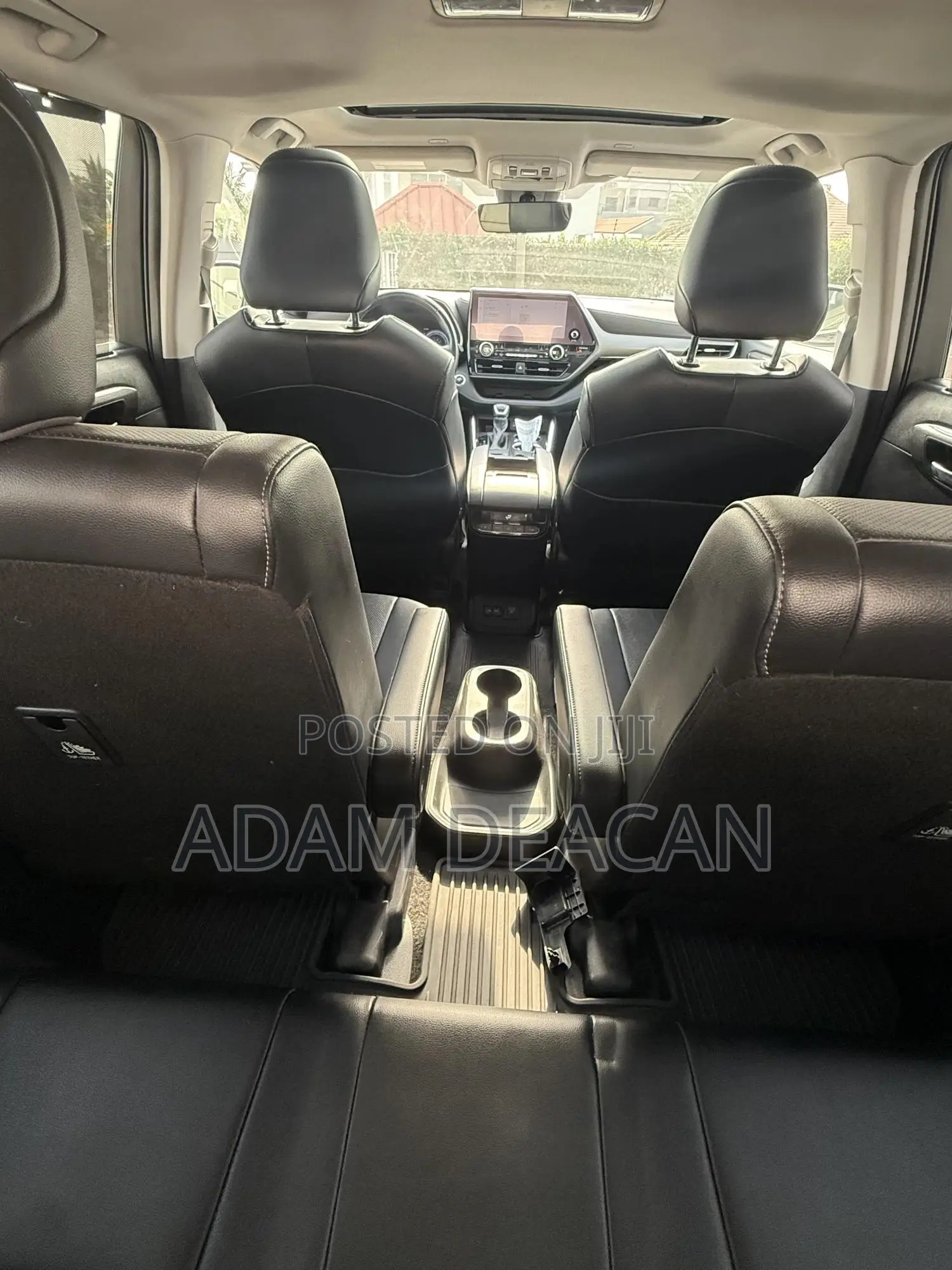 Toyota Highlander Hybrid 2023