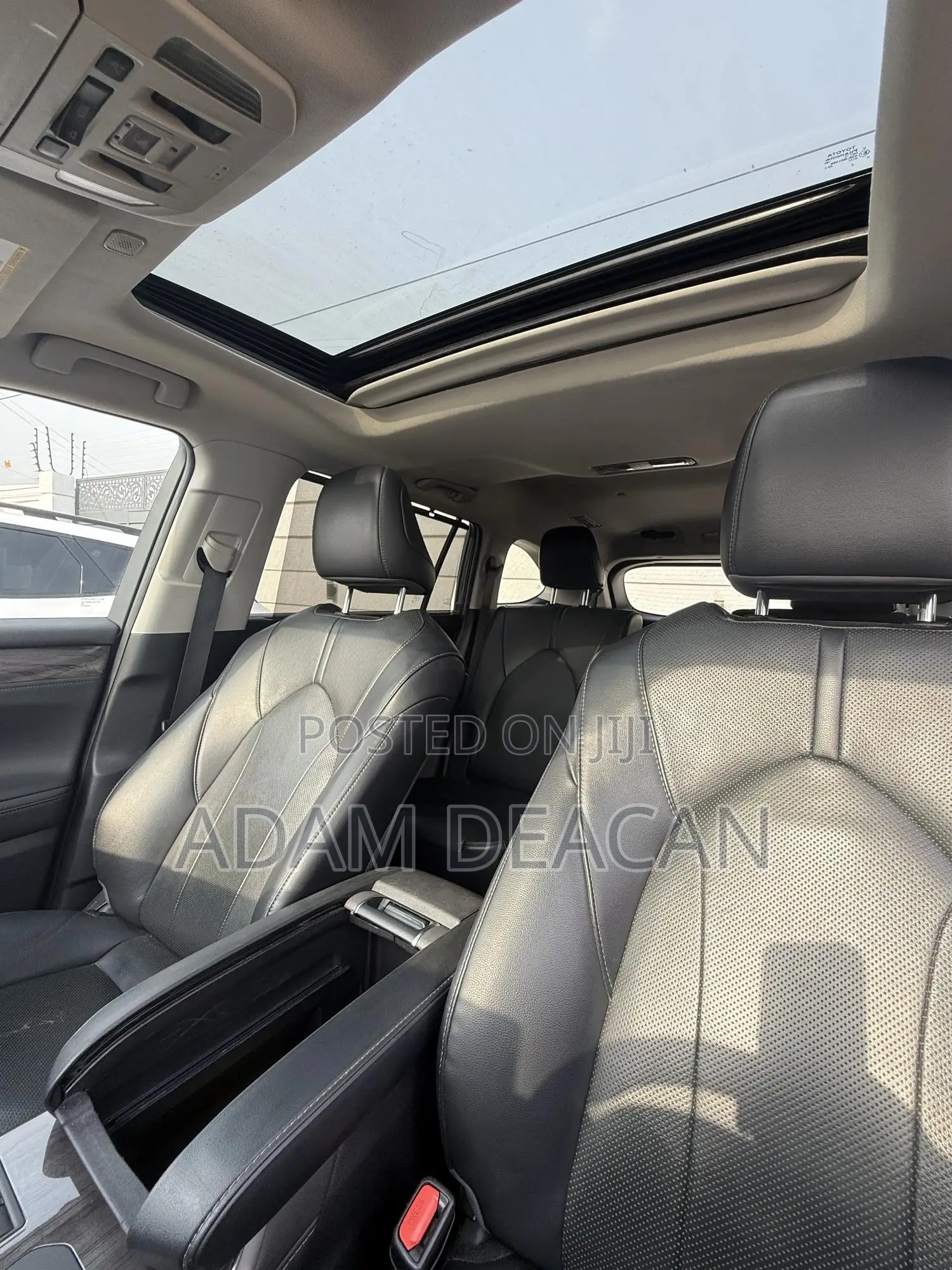 Toyota Highlander Hybrid 2023