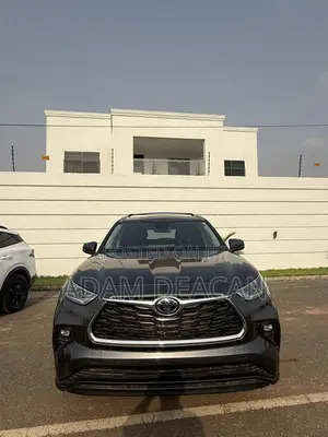 Toyota Highlander Hybrid 2023