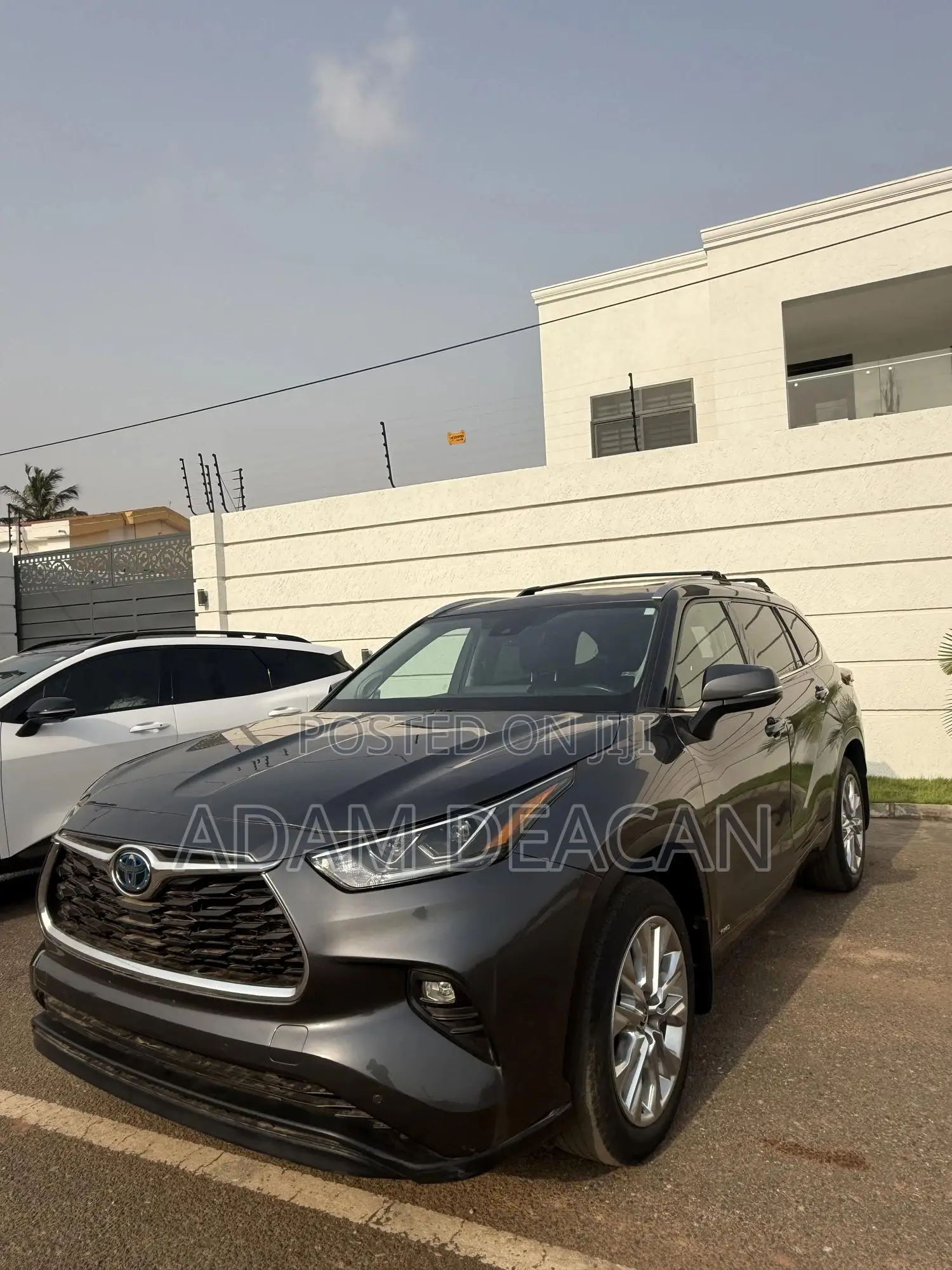 Toyota Highlander Hybrid 2023