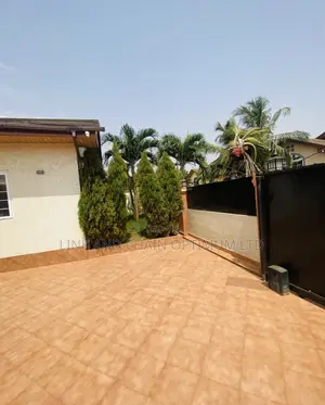 Furnished 3bdrm House in The Garden Estate, Nmai-Dzorn for rent