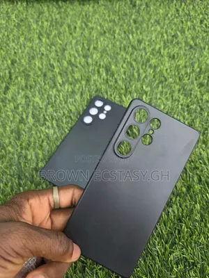 Samsung Galaxy S25 Ultra Minimalist Case