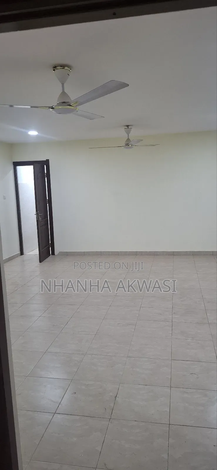 1bdrm Apartment in Sakumono Golf, Tema Metropolitan for rent
