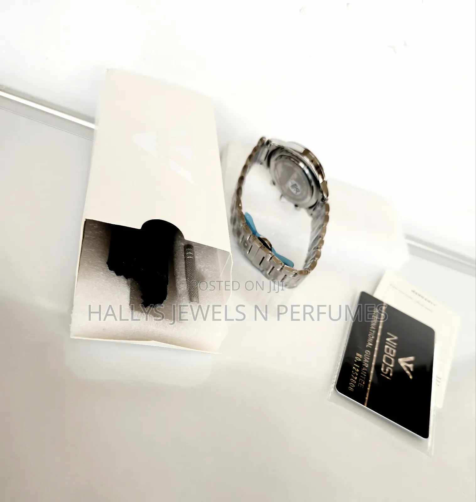 Silver Tone Quartz Watch for Men