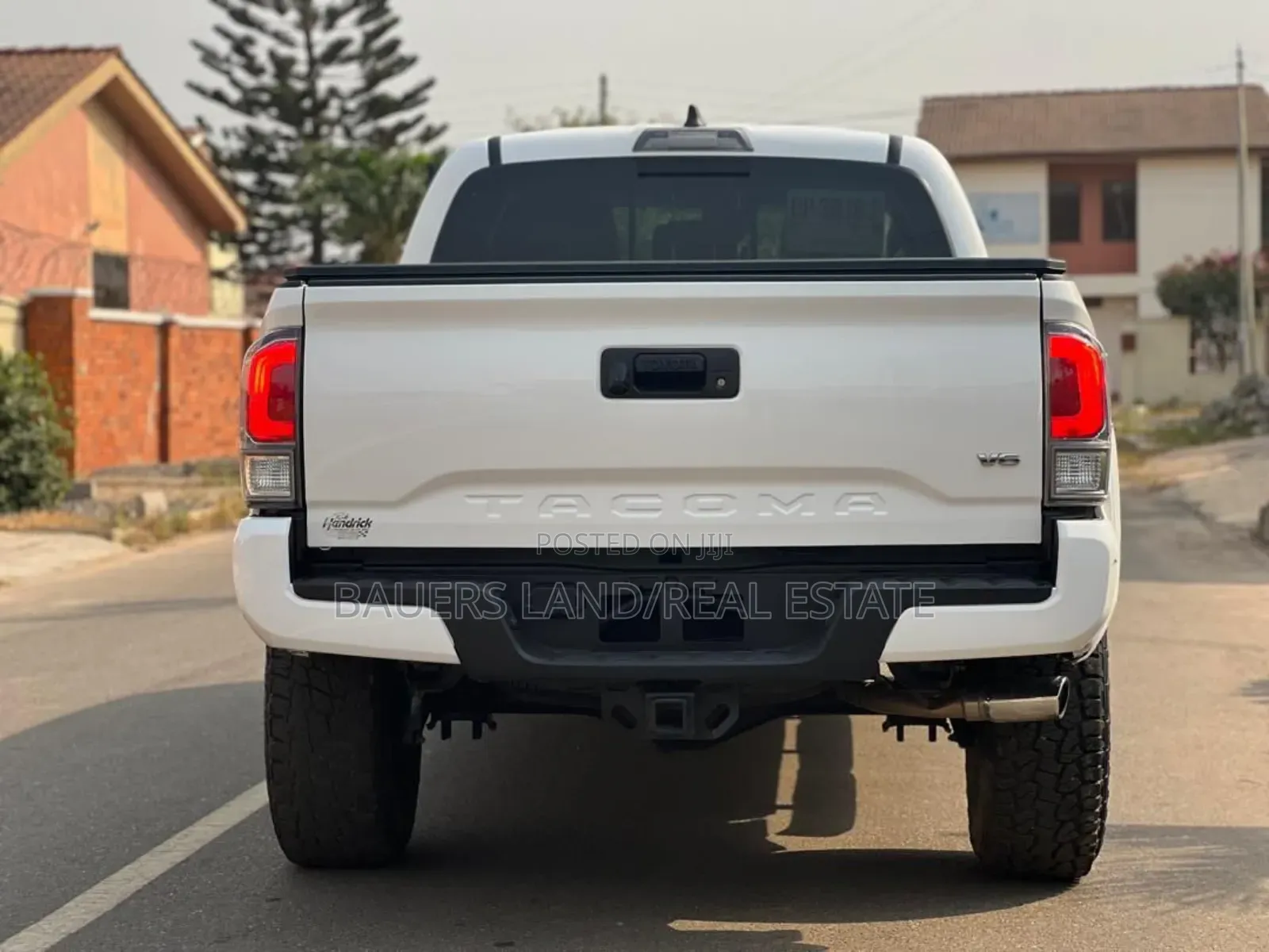Toyota Tacoma 2020 White