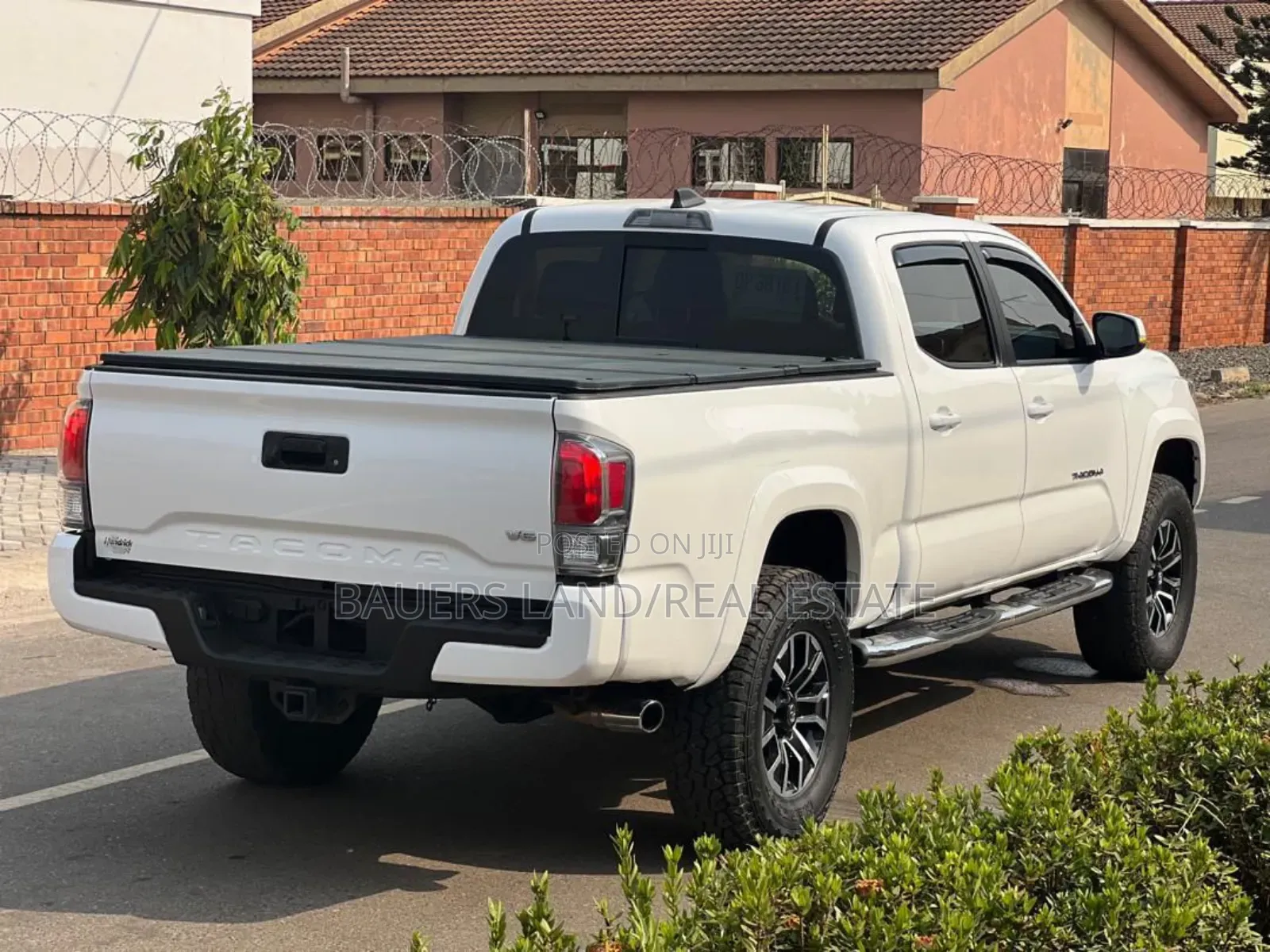 Toyota Tacoma 2020 White