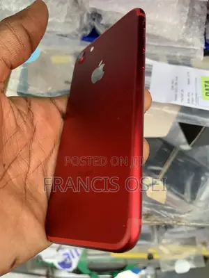 Apple iPhone 7 128 GB Red