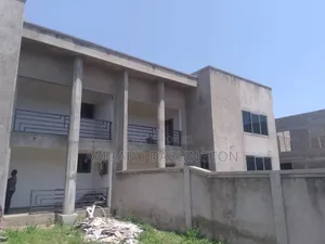3 Bedrooms House for Sale