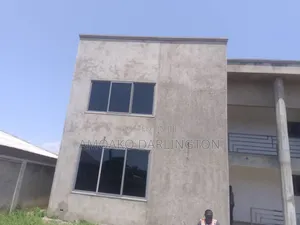 3 Bedrooms House for Sale