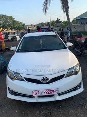 Toyota Camry 2014 White