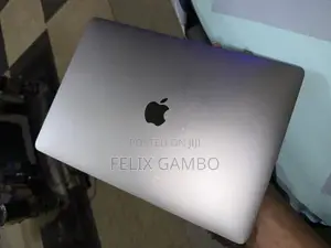 Laptop Apple MacBook Pro 2020 8GB Apple M1 SSHD (Hybrid) 256GB