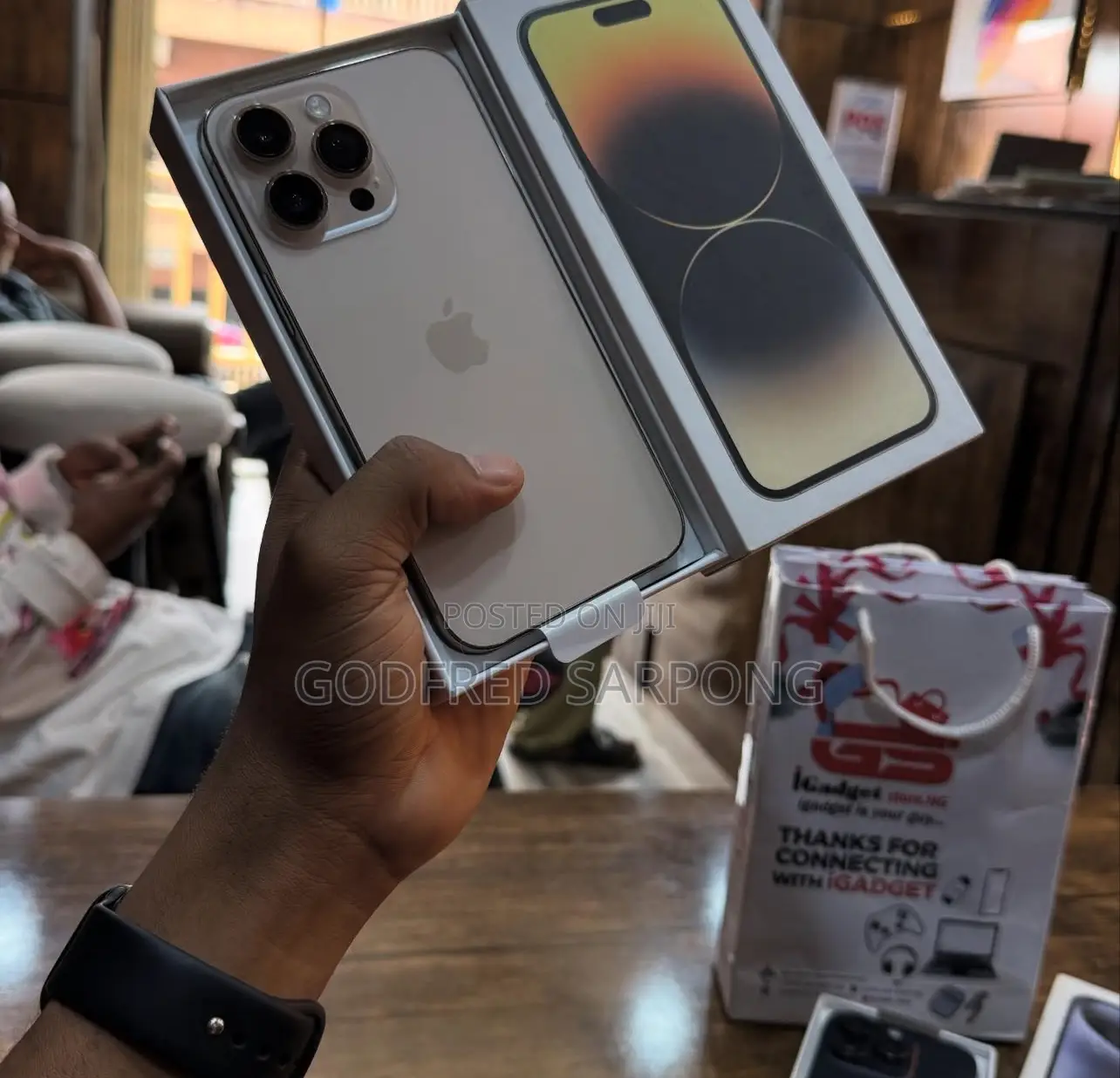 New Apple iPhone 14 Pro Max 256 GB Gold