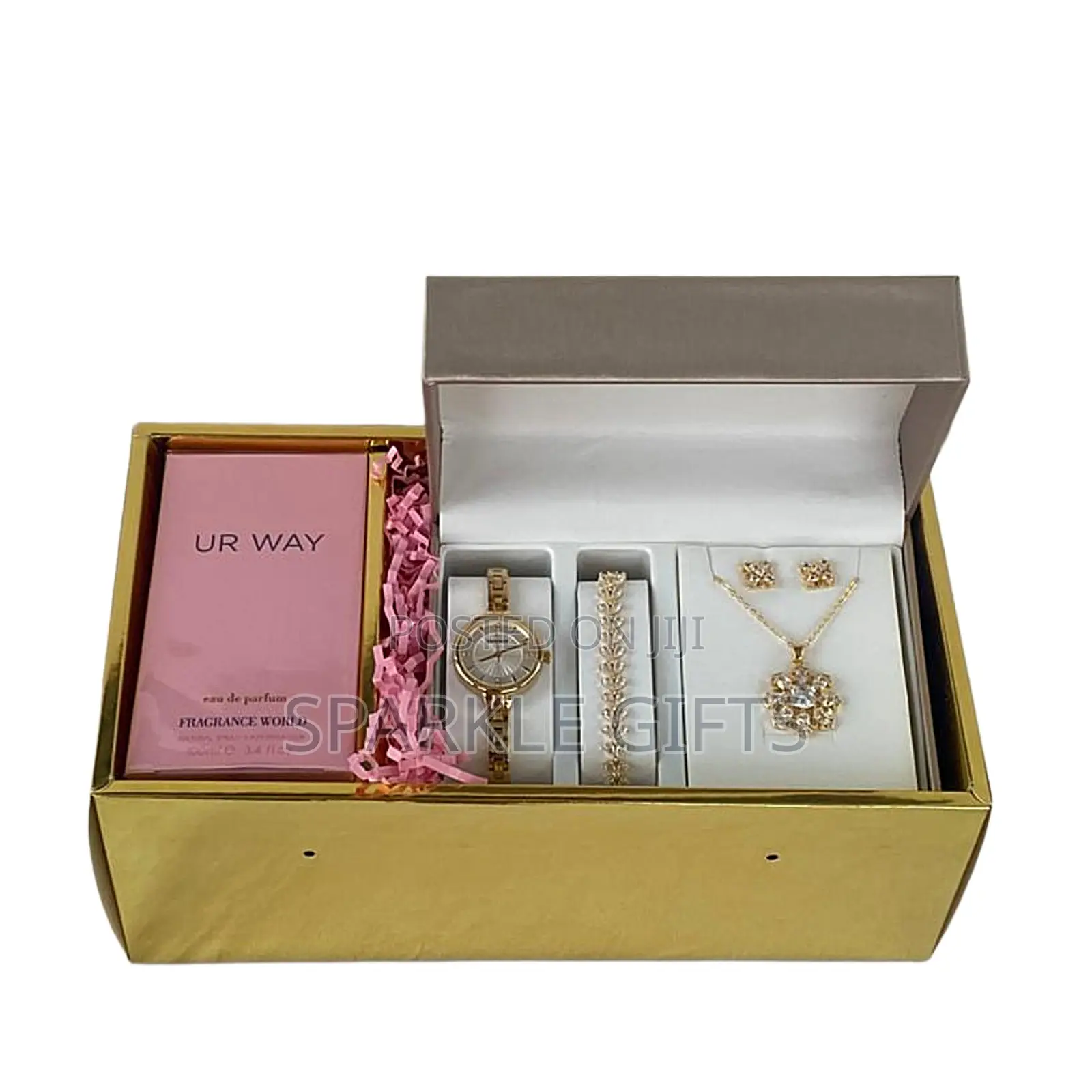Chic Meets Elegance With This Perfect Pay for Valentine
