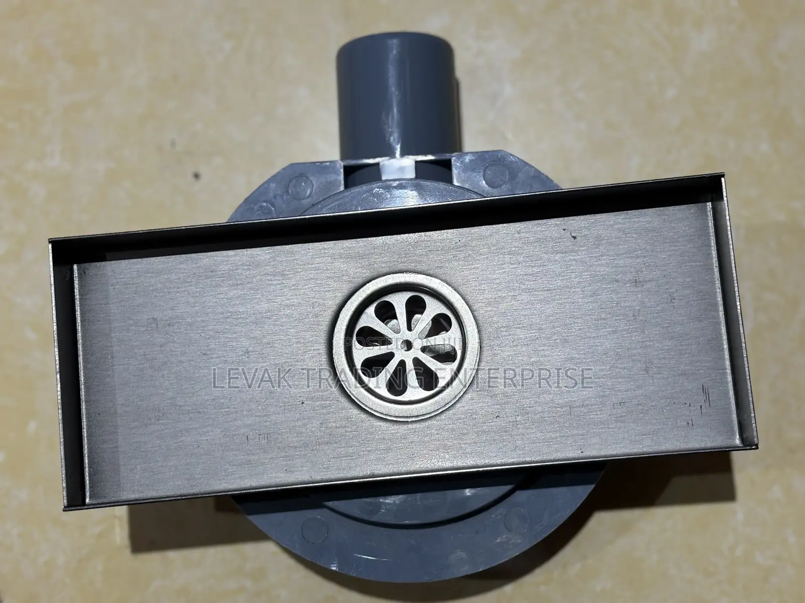 Side Connection Floor Drain- P Trap Drain