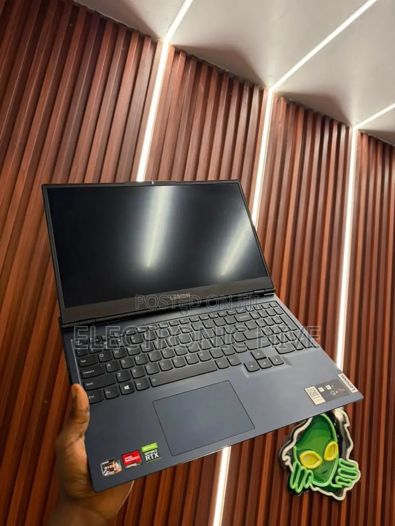 Laptop Lenovo Legion 5 16GB AMD Ryzen 5 SSD 512GB