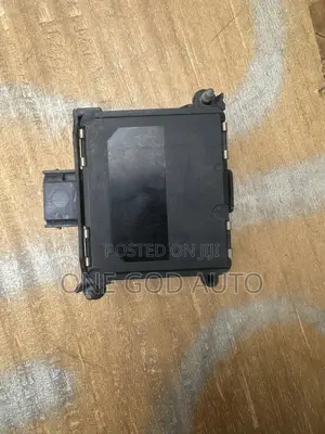 Honda Cr-v 2017,2018,2019,2020,2021 Radar Distance Control Sensor