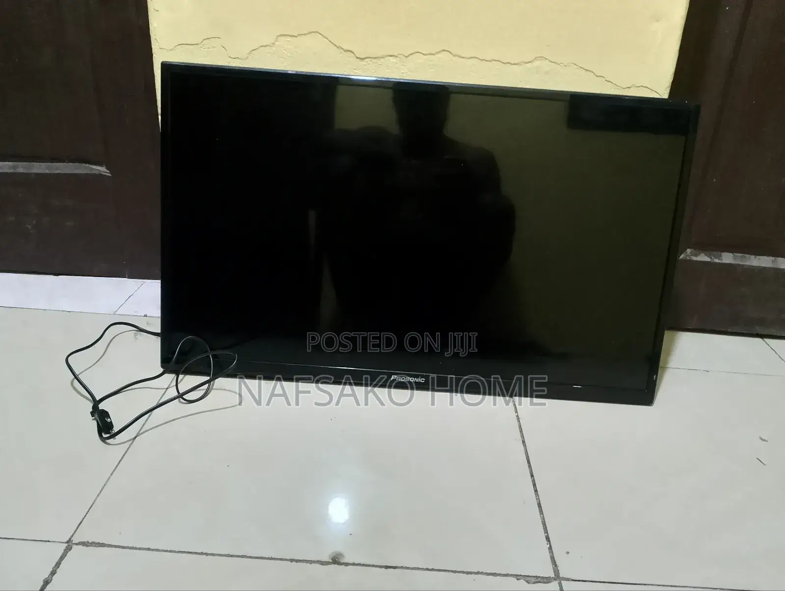 32inchs Prosonic Digital Satelite Tv