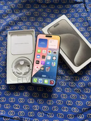 Apple iPhone 15 Pro Max 256 GB Silver