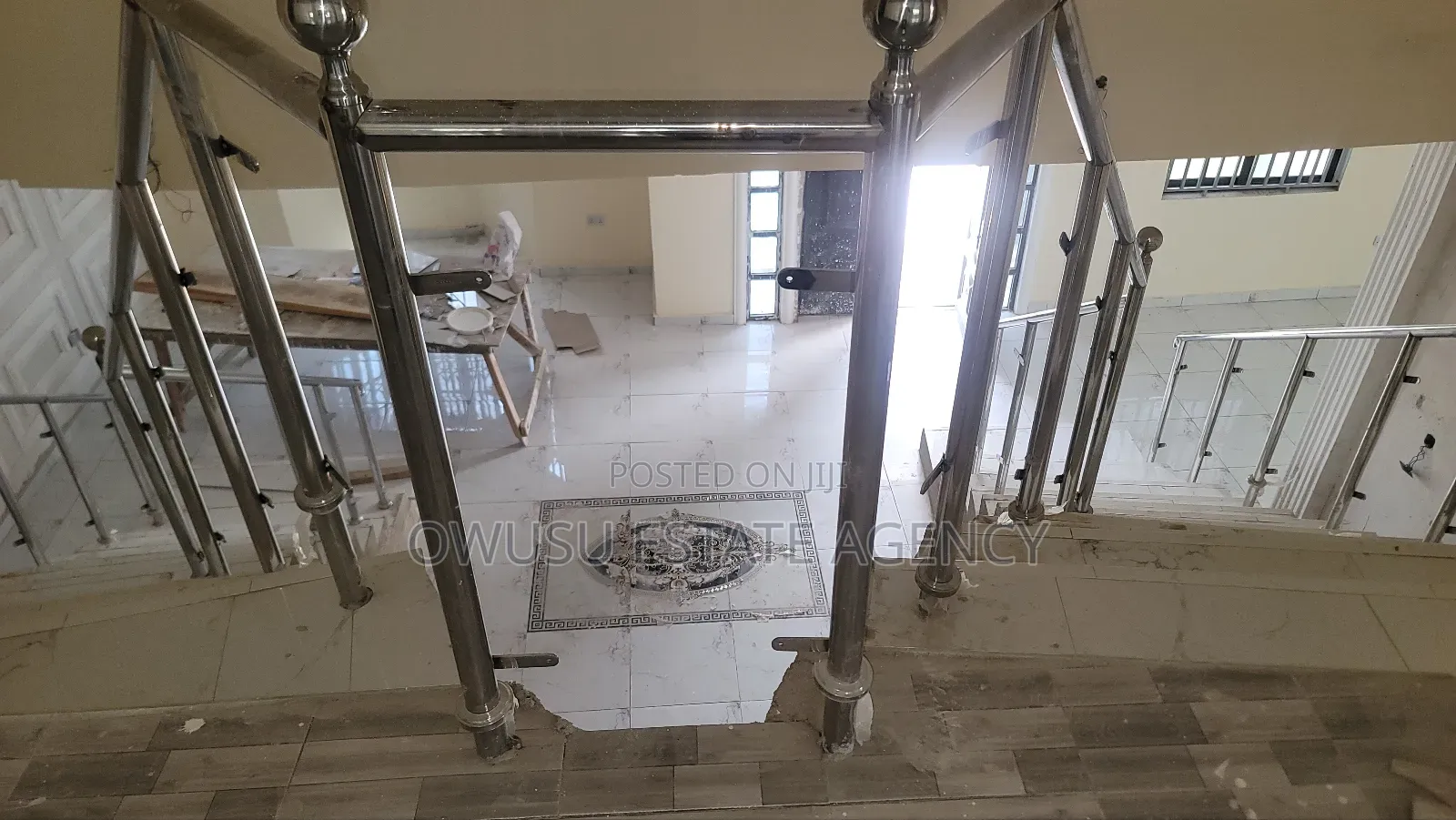 5bdrm House in Apaaso, Kumasi Metropolitan for sale