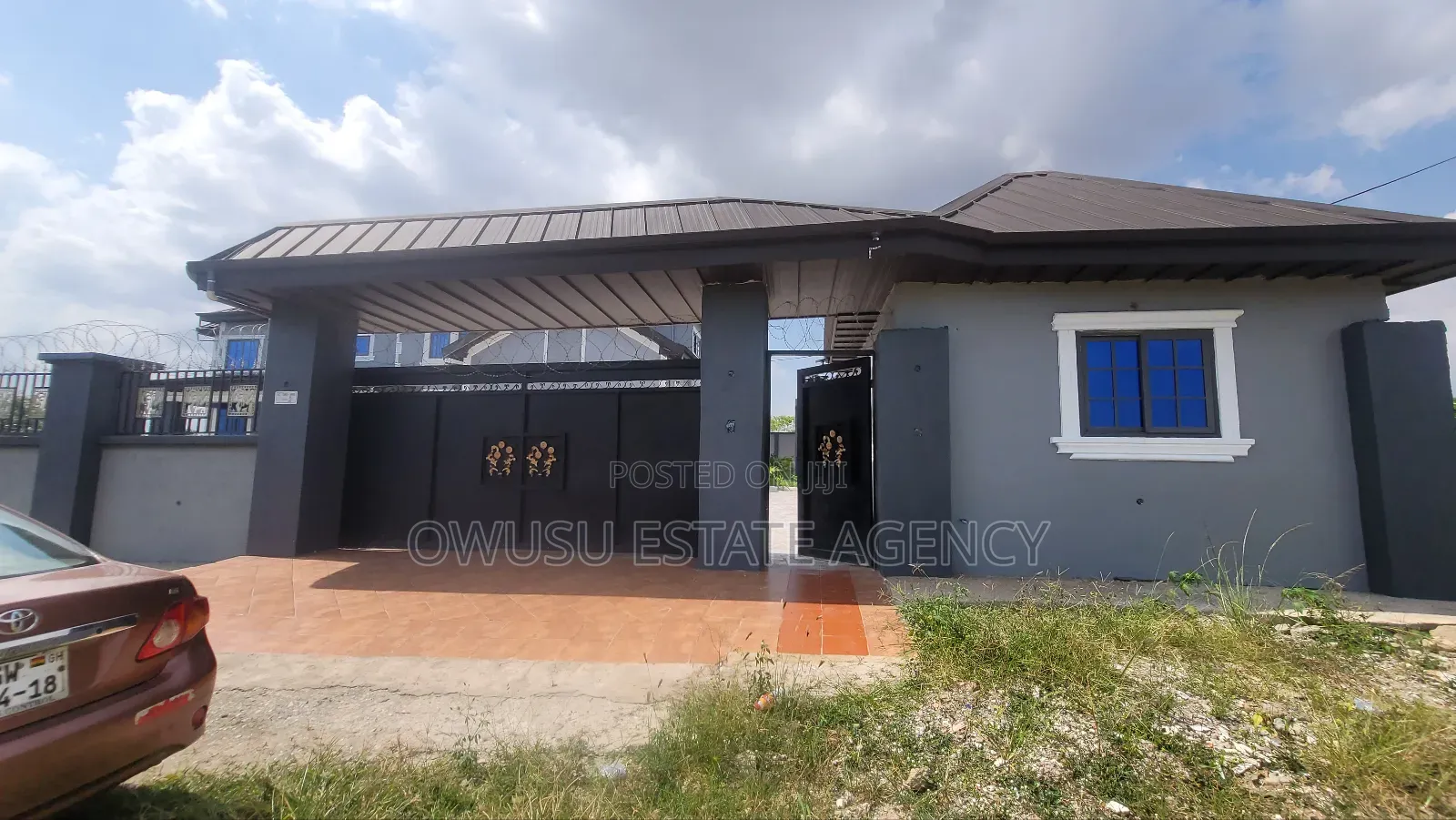 5bdrm House in Apaaso, Kumasi Metropolitan for sale