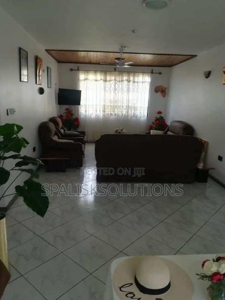 Furnished 3bdrm House in Spintex for sale