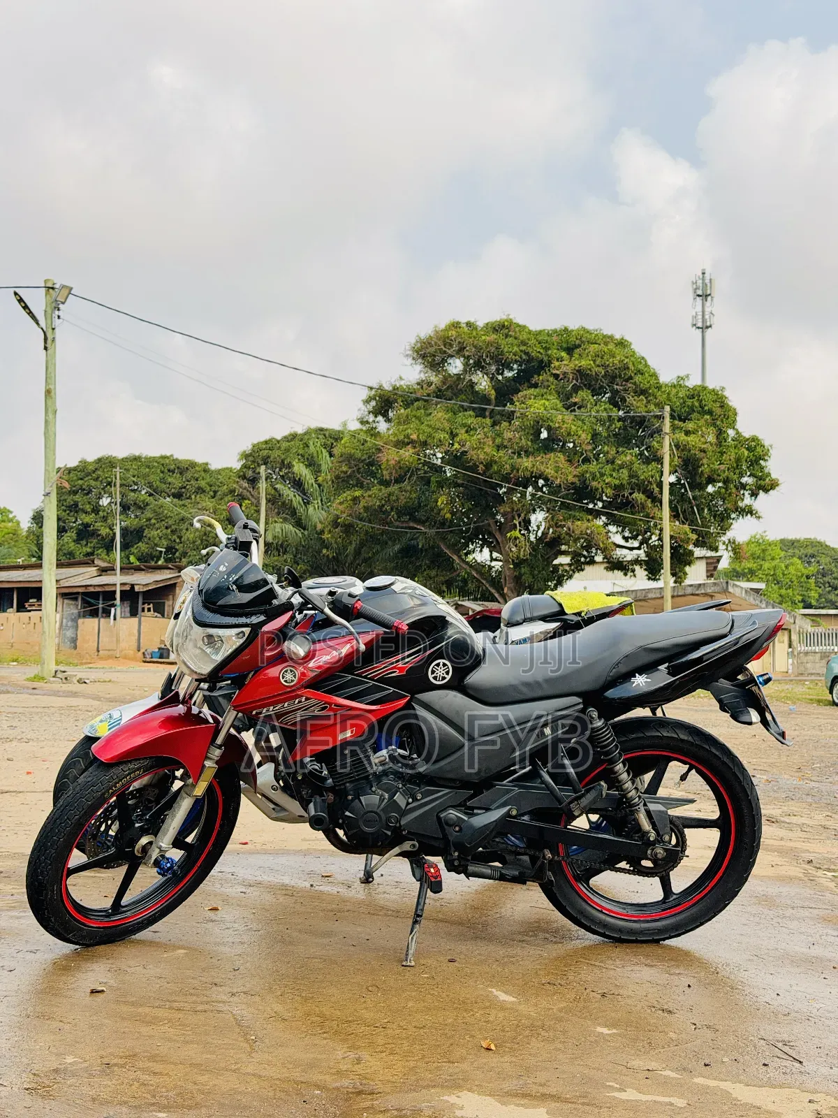 Yamaha 2021 Red